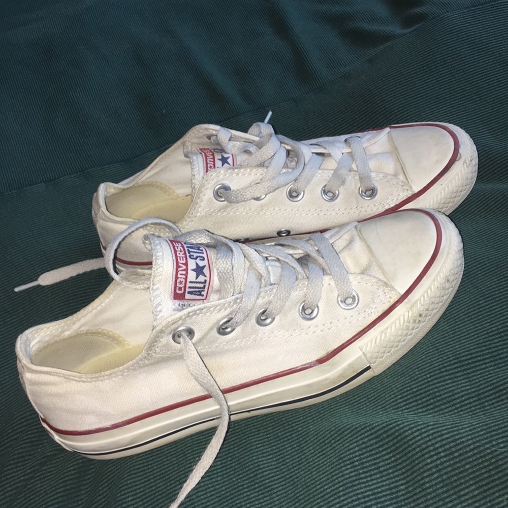 Converse - Picture 2 of 3